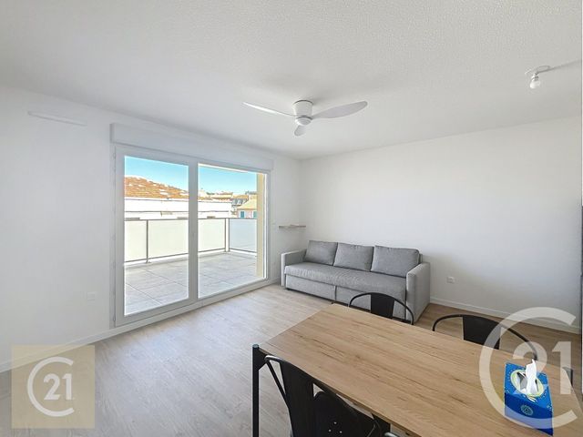 Appartement F2 à louer - 2 pièces - 42.28 m2 - BEZIERS - 34 - LANGUEDOC-ROUSSILLON - Century 21 Comminges Immobilier