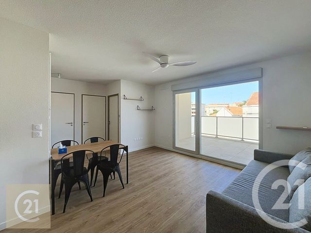 Appartement F2 à louer - 2 pièces - 42.28 m2 - BEZIERS - 34 - LANGUEDOC-ROUSSILLON - Century 21 Comminges Immobilier