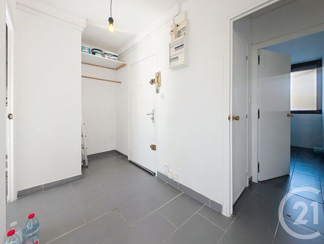Appartement T3 à vendre - 3 pièces - 70.3 m2 - BEZIERS - 34 - LANGUEDOC-ROUSSILLON - Century 21 Comminges Immobilier