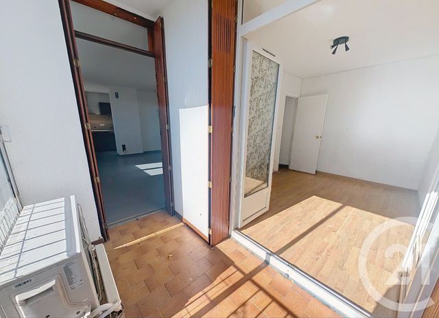 Appartement T3 à vendre - 3 pièces - 70.3 m2 - BEZIERS - 34 - LANGUEDOC-ROUSSILLON - Century 21 Comminges Immobilier