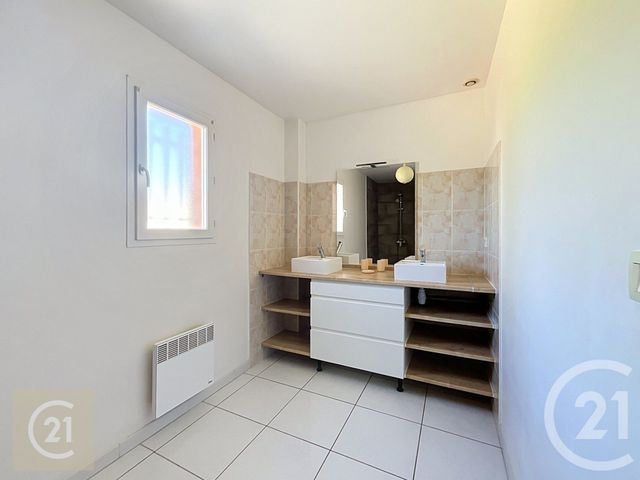 maison à louer - 4 pièces - 91.79 m2 - CAZOULS LES BEZIERS - 34 - LANGUEDOC-ROUSSILLON - Century 21 Comminges Immobilier