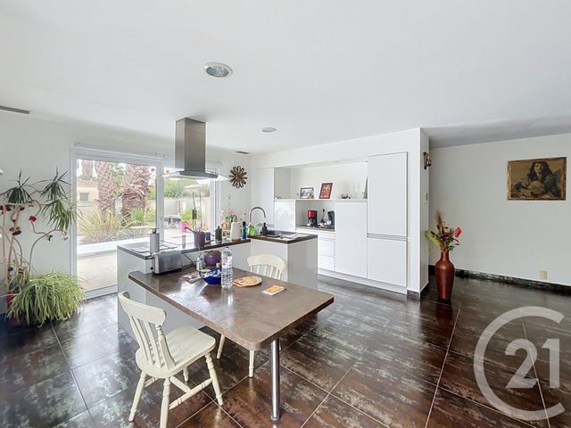 maison à vendre - 5 pièces - 137.24 m2 - BASSAN - 34 - LANGUEDOC-ROUSSILLON - Century 21 Comminges Immobilier